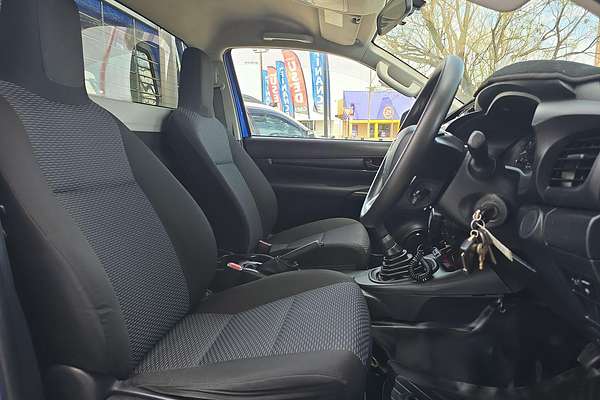 2017 Toyota Hilux Workmate TGN121R Rear Wheel Drive