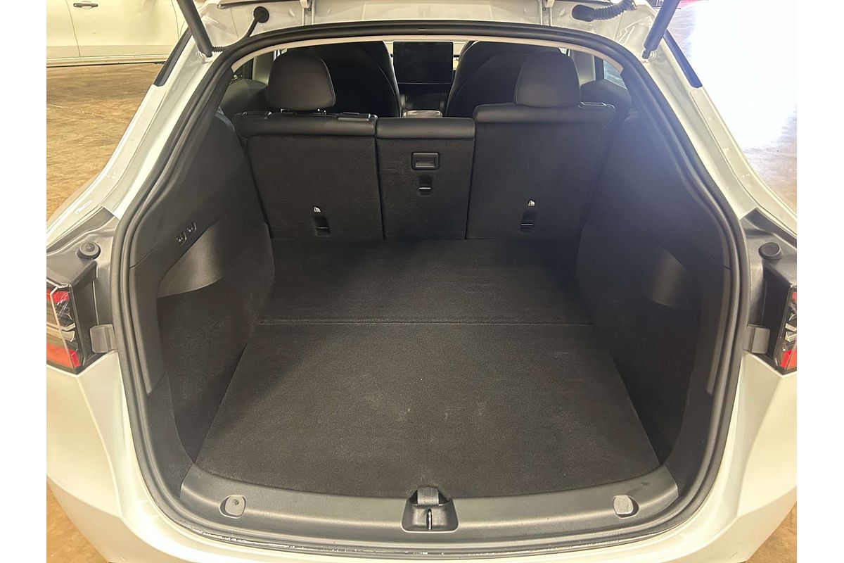 2023 Tesla Model Y Rear-Wheel Drive