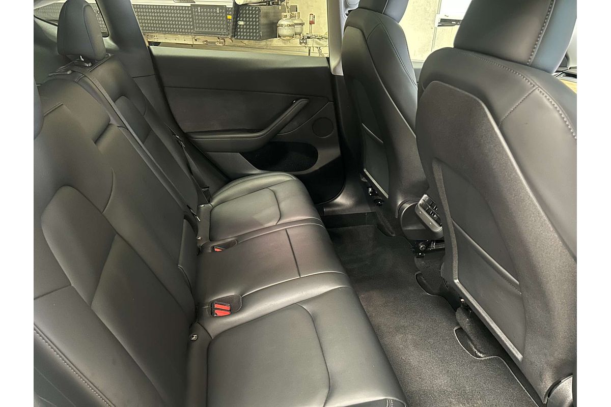 2023 Tesla Model Y Rear-Wheel Drive
