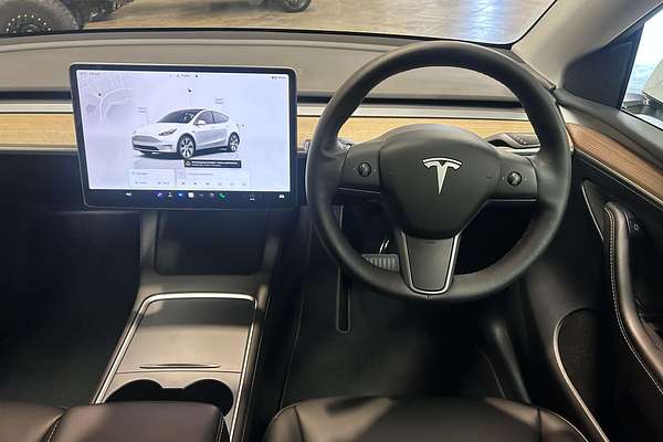 2023 Tesla Model Y Rear-Wheel Drive