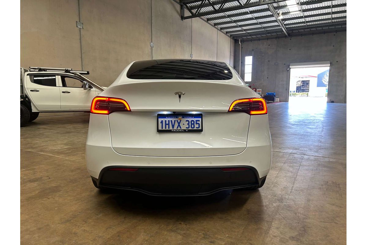 2023 Tesla Model Y Rear-Wheel Drive