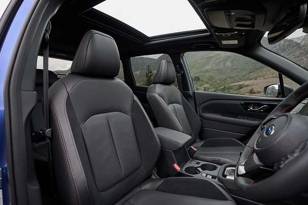 2025 Subaru Forester Touring S6