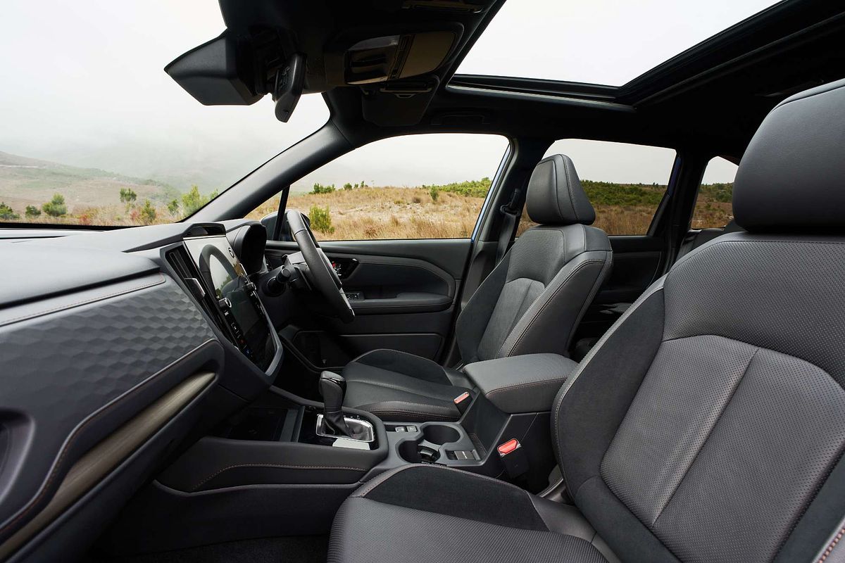 2025 Subaru Forester Touring S6