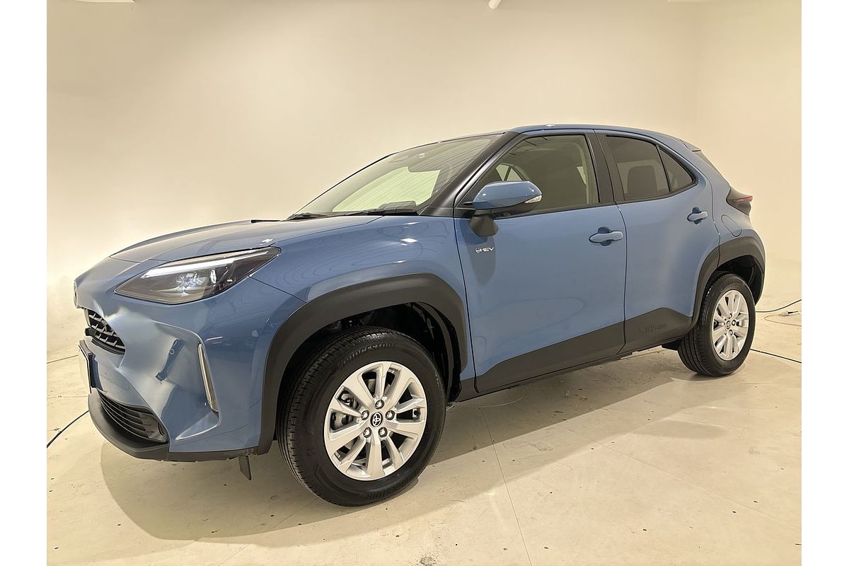 2024 Toyota Yaris Cross GXL MXPJ10R