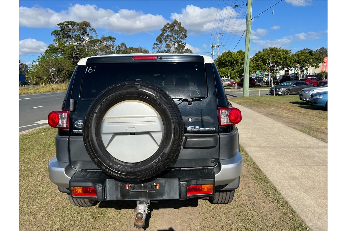 2012 Toyota FJ Cruiser GSJ15R