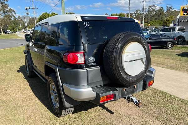 2012 Toyota FJ Cruiser GSJ15R