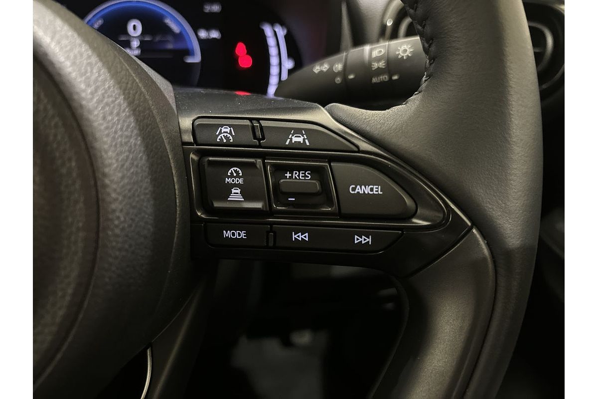 2024 Toyota Yaris Cross GXL MXPJ10R