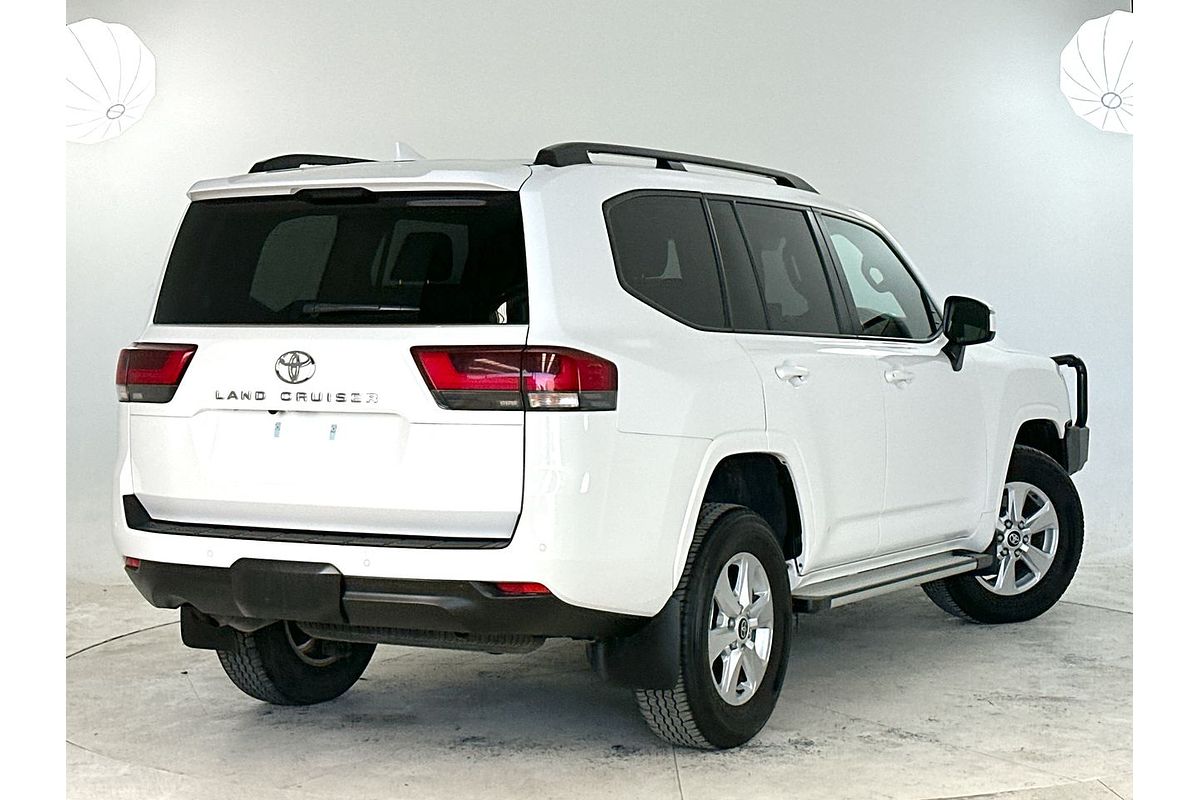 2023 Toyota Landcruiser GXL FJA300R