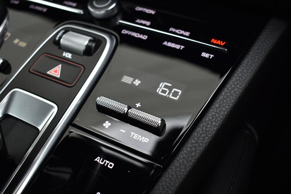 2021 Porsche Cayenne 9YA