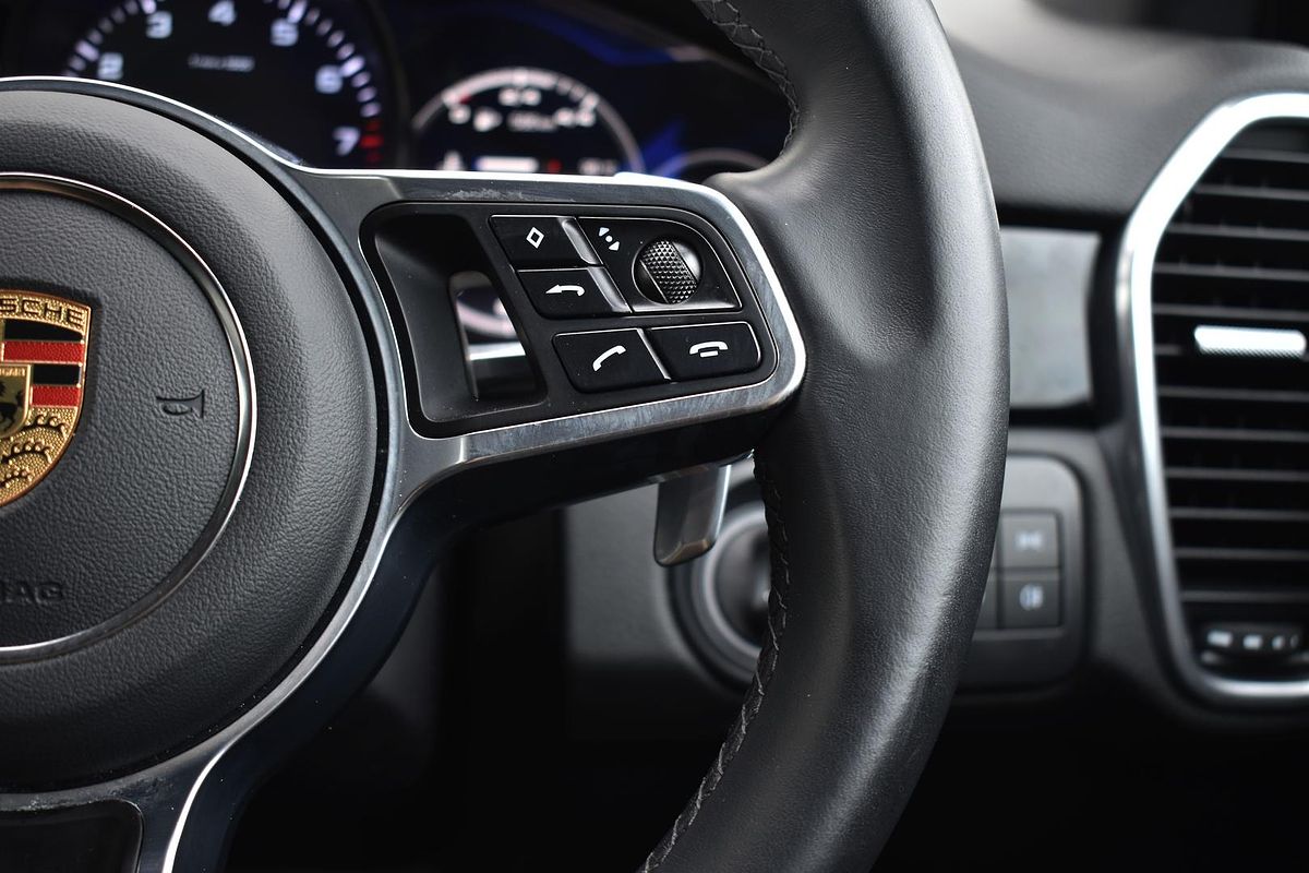 2021 Porsche Cayenne 9YA