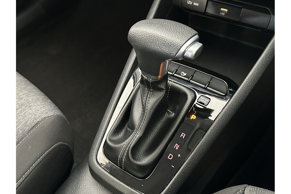 2022 Kia Stonic S YB