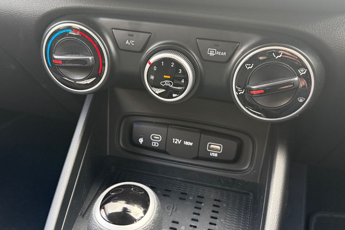 2025 Hyundai Venue QX.V5