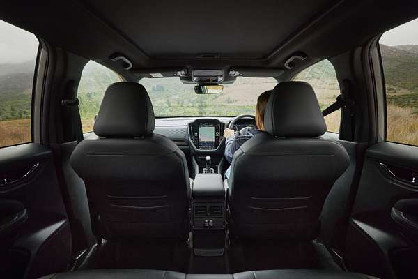 2025 Subaru Forester Hybrid Touring S6