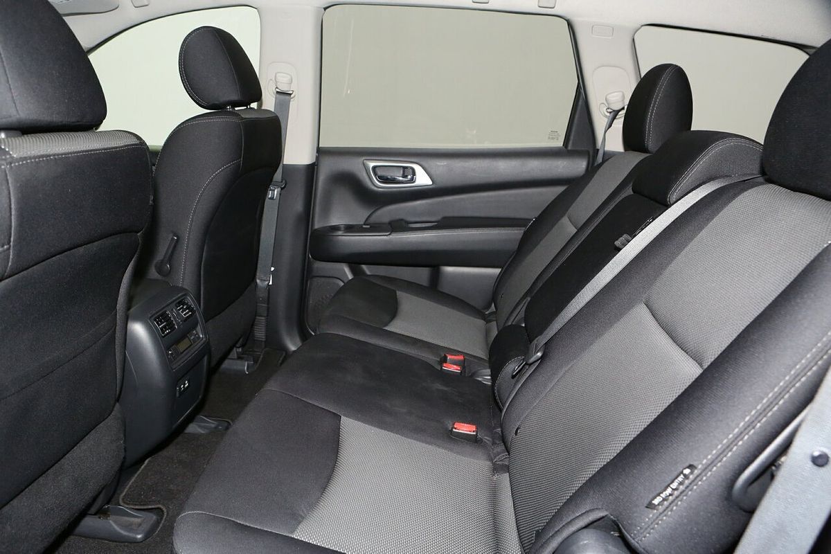 2020 Nissan Pathfinder ST R52 Series III