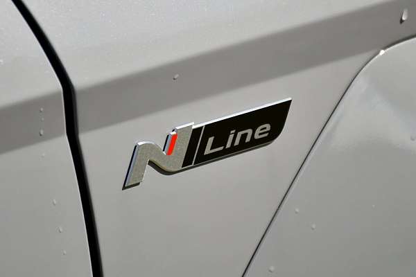 2025 Hyundai Kona Premium N Line SX2.V2