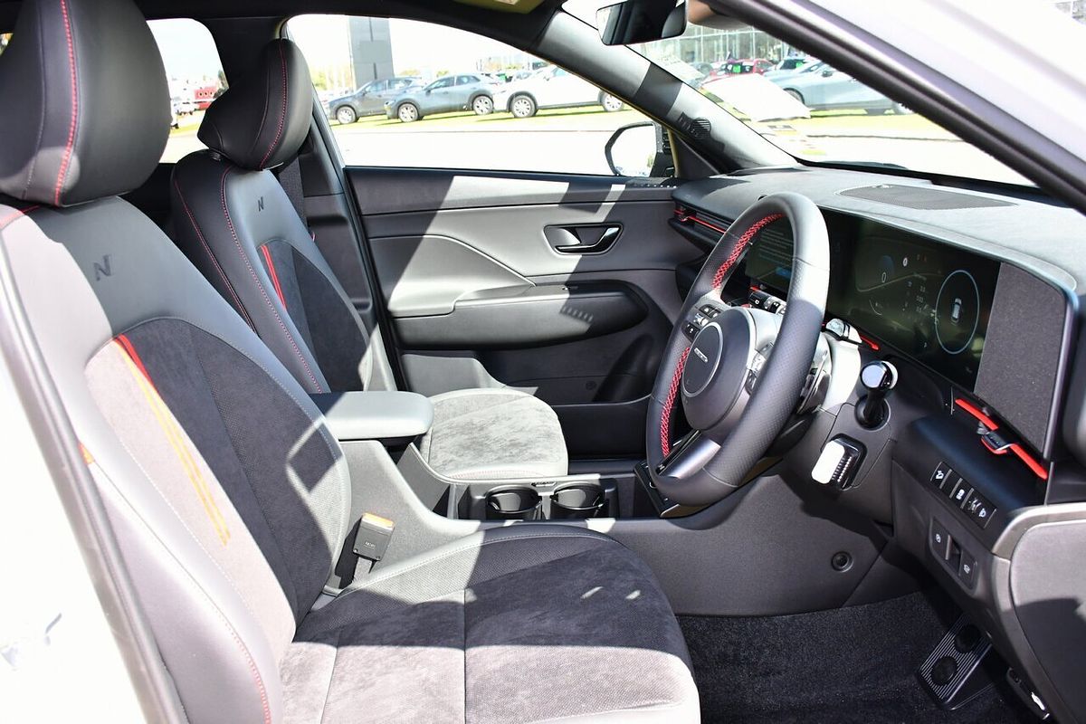 2025 Hyundai Kona Premium N Line SX2.V3