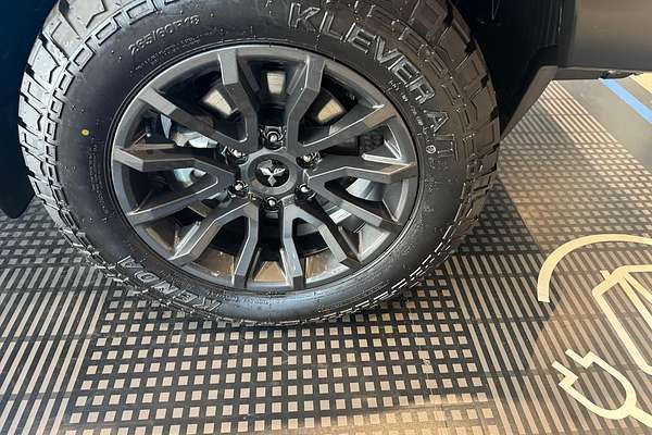 2024 Mitsubishi Triton GLX+ MV 4X4