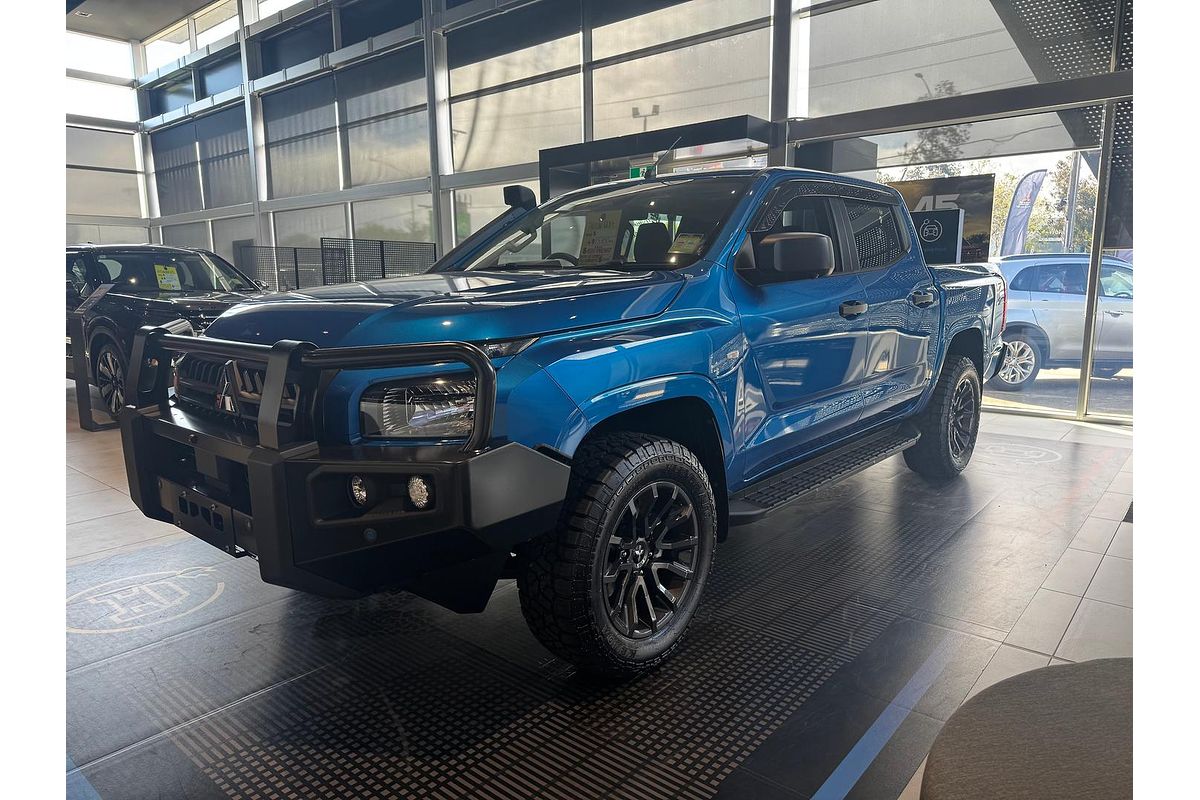 2024 Mitsubishi Triton GLX+ MV 4X4