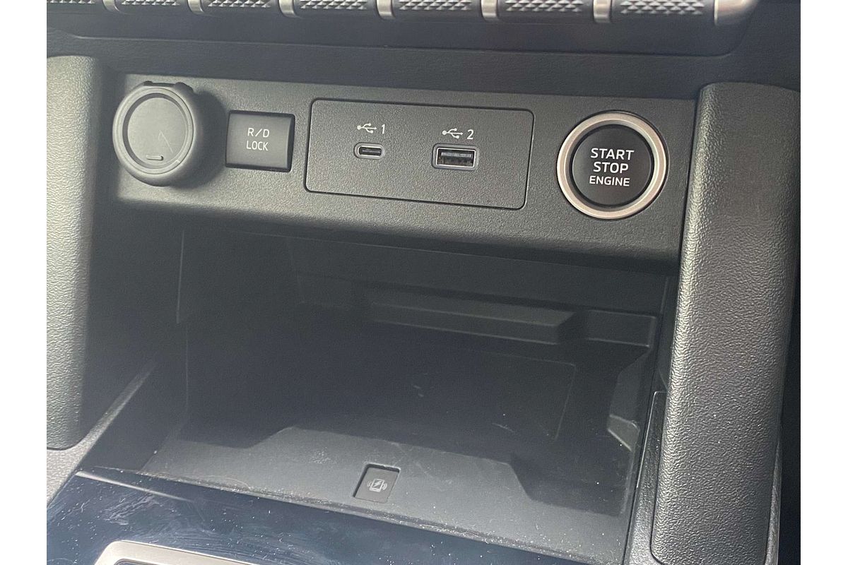 2024 Mitsubishi Triton GSR MV 4X4
