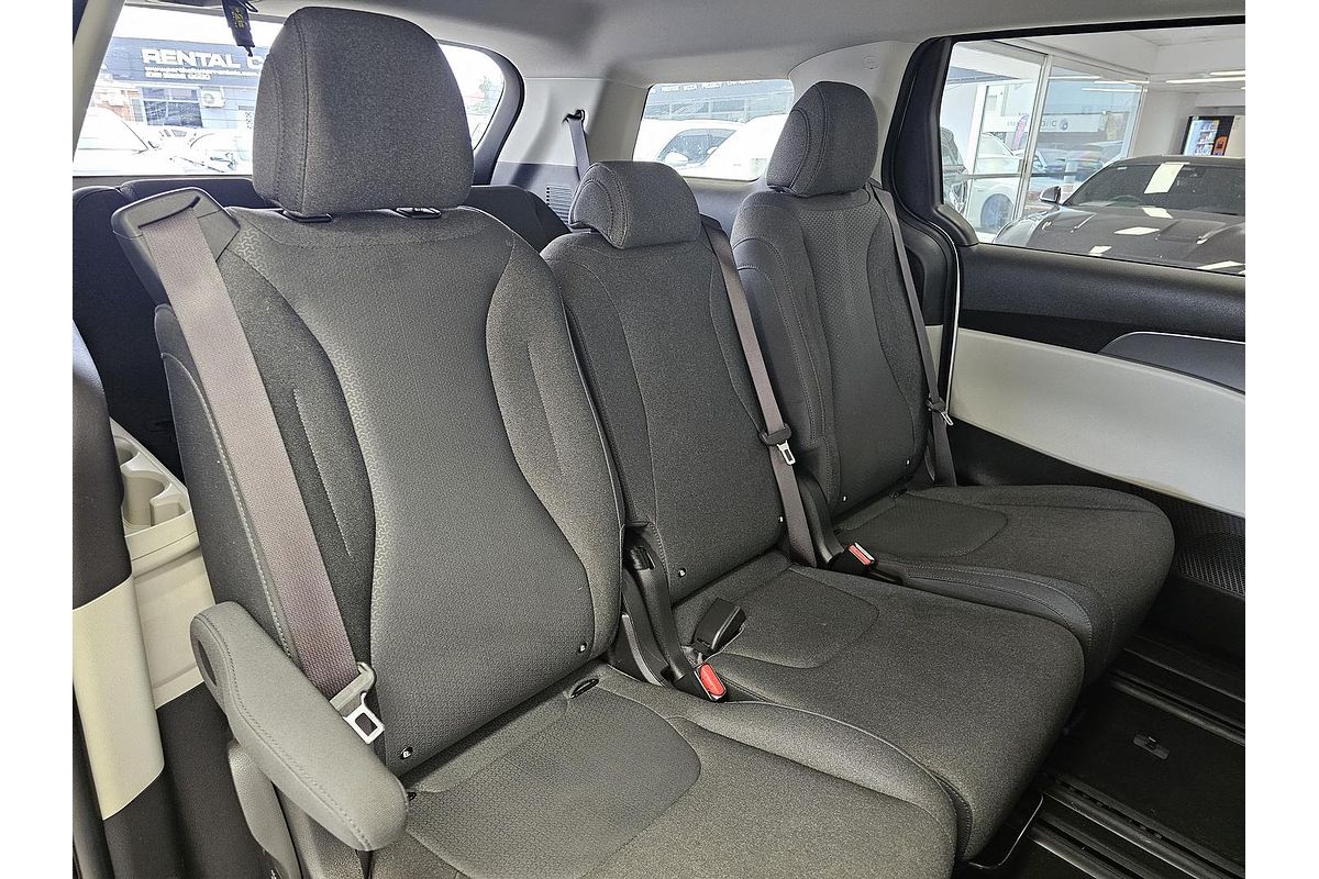 2022 Kia Carnival S KA4