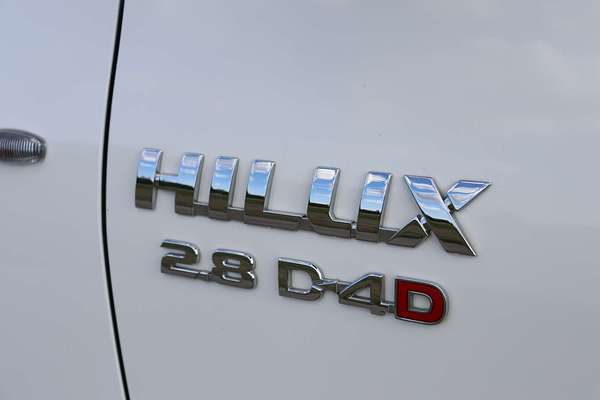 2024 Toyota Hilux SR GUN126R 4X4