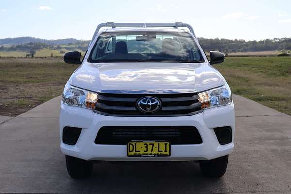 2024 Toyota Hilux SR GUN126R 4X4