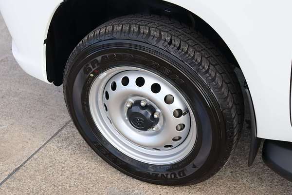 2024 Toyota Hilux SR GUN126R 4X4