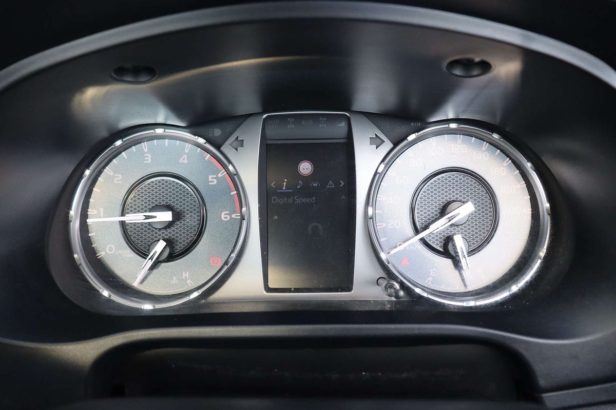2024 Toyota Hilux SR GUN126R 4X4