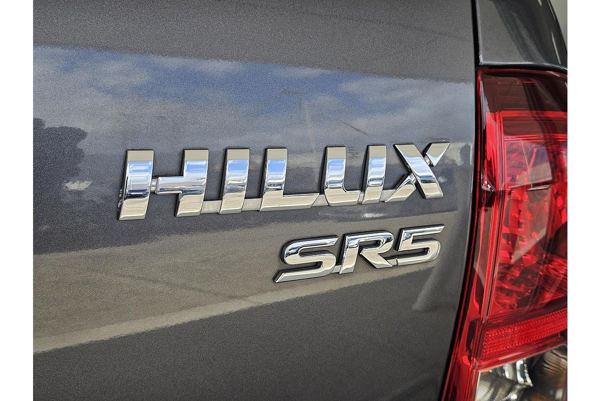 2018 Toyota Hilux SR5 GUN126R 4X4