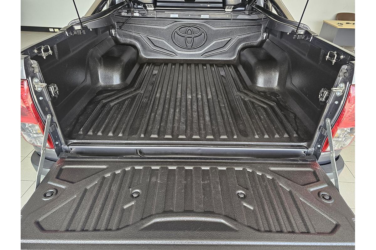 2018 Toyota Hilux SR5 GUN126R 4X4