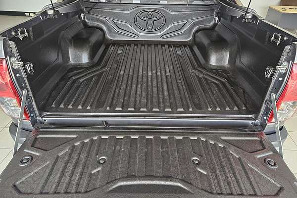 2018 Toyota Hilux SR5 GUN126R 4X4