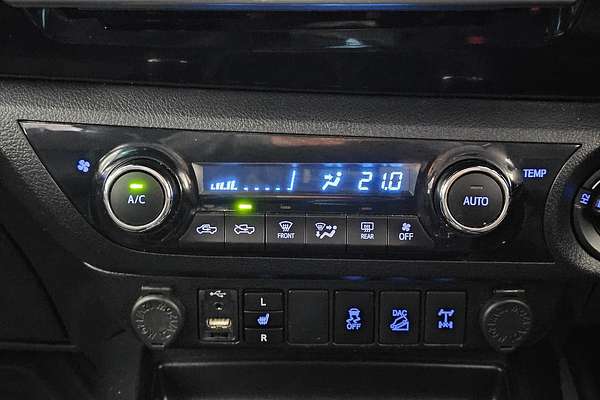 2018 Toyota Hilux SR5 GUN126R 4X4