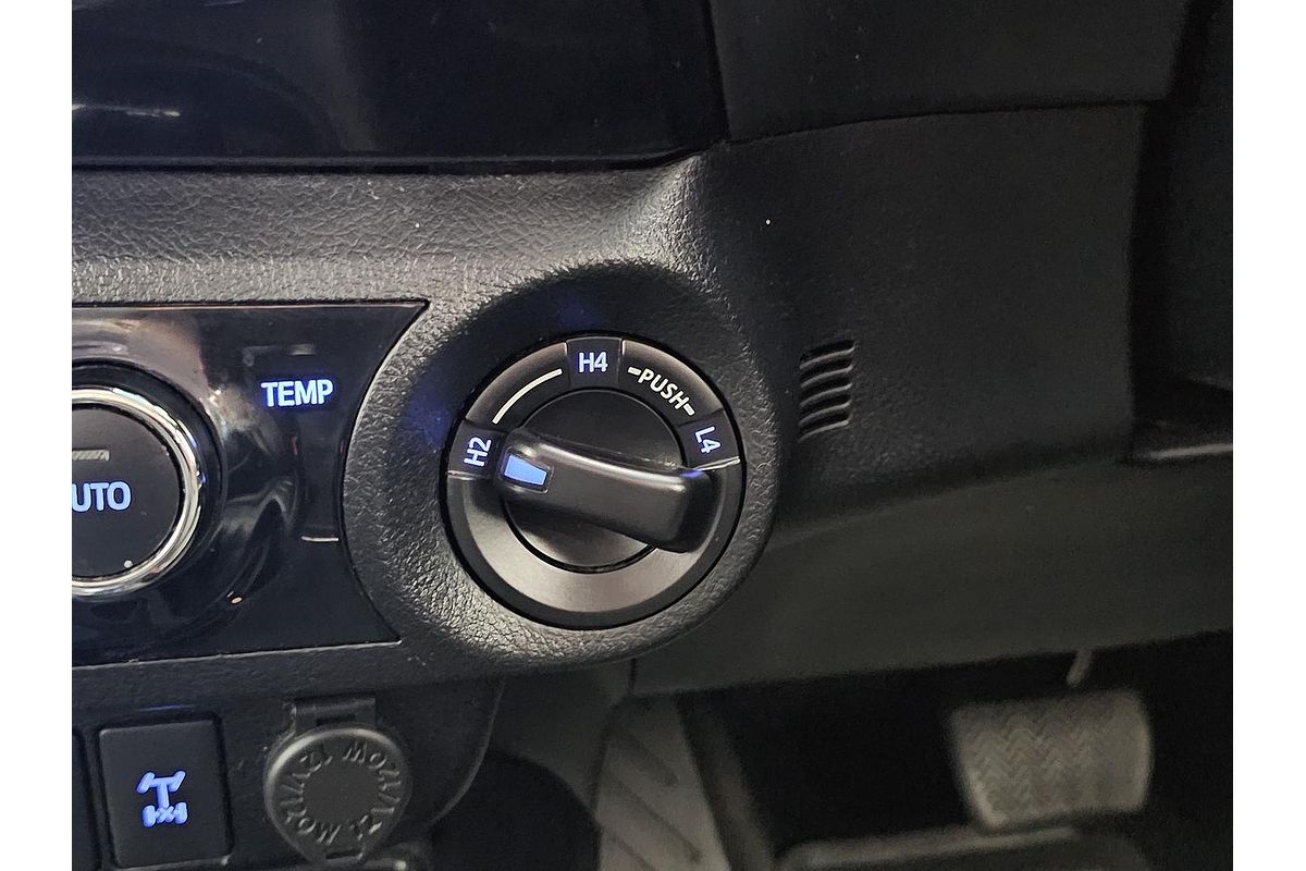 2018 Toyota Hilux SR5 GUN126R 4X4
