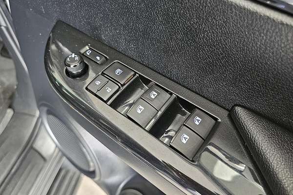 2018 Toyota Hilux SR5 GUN126R 4X4