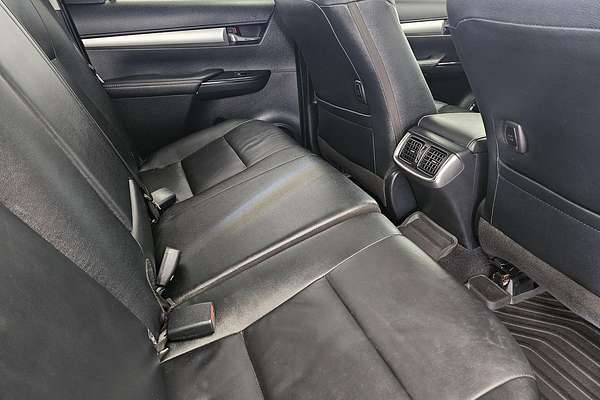 2018 Toyota Hilux SR5 GUN126R 4X4