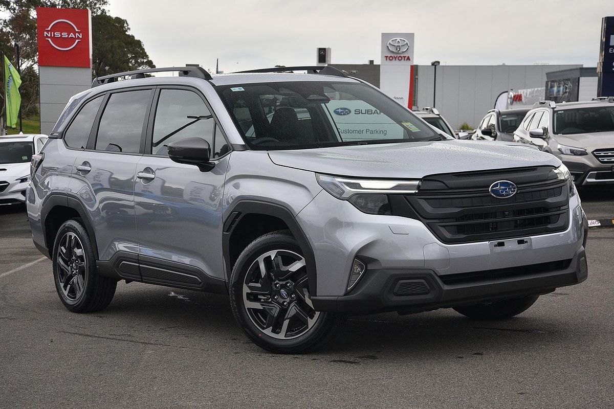 2025 Subaru Forester Premium S6