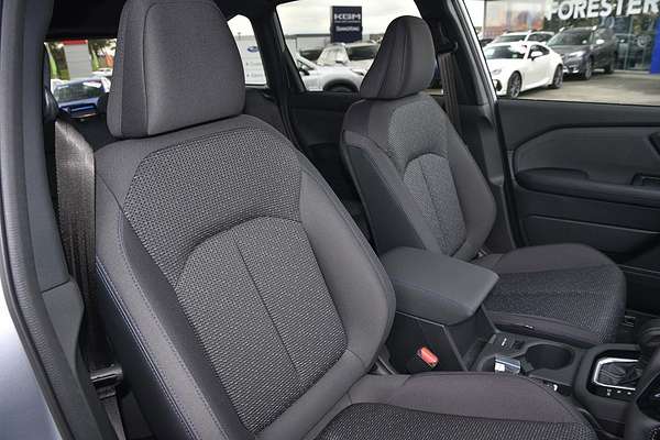 2025 Subaru Forester Premium S6