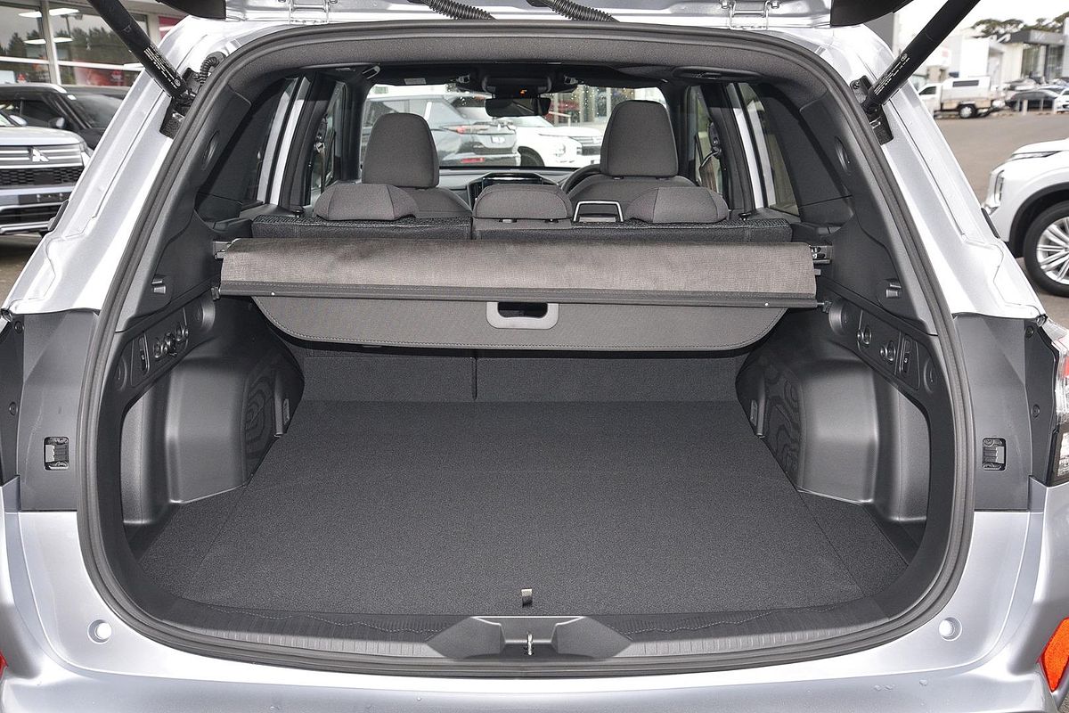 2025 Subaru Forester Premium S6