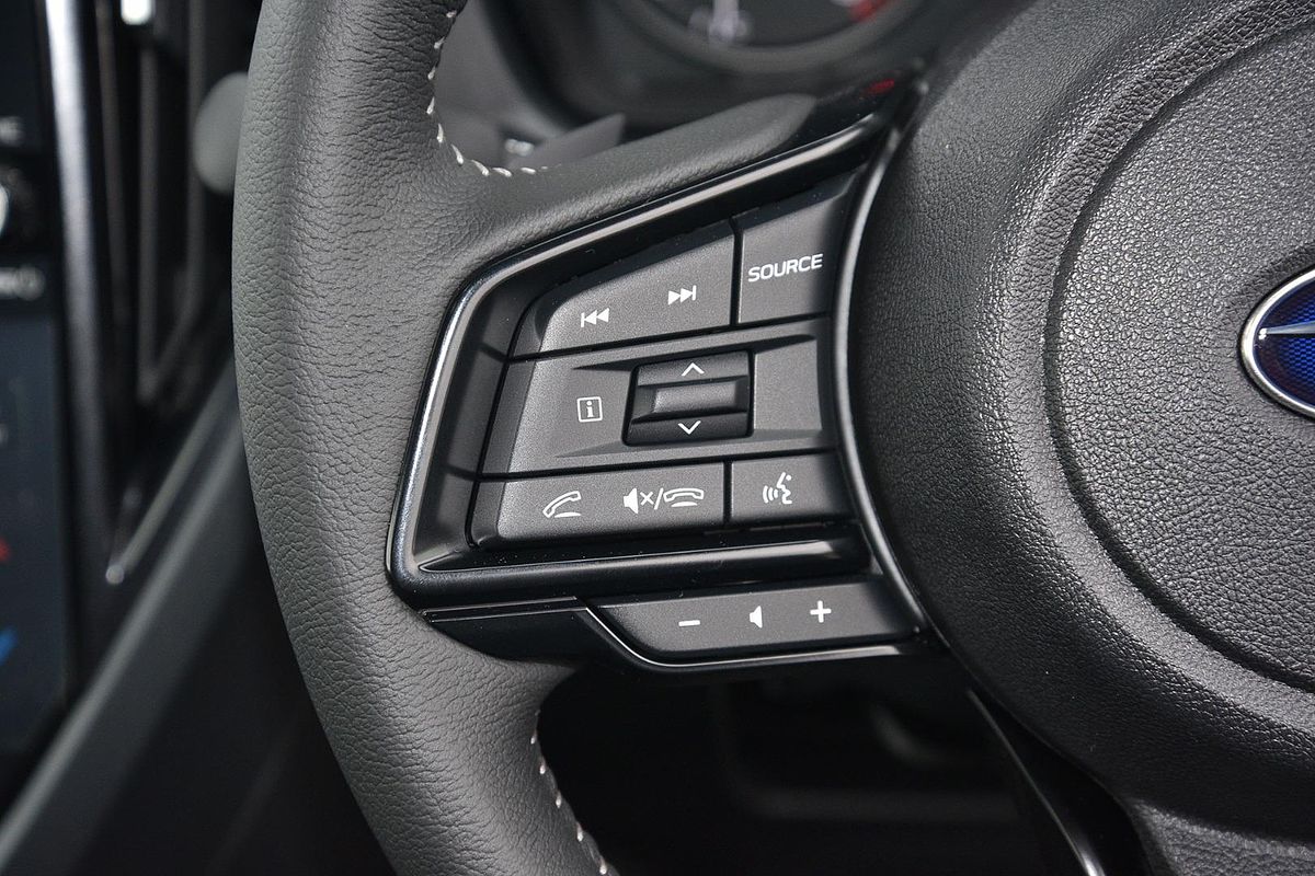 2025 Subaru Forester Premium S6