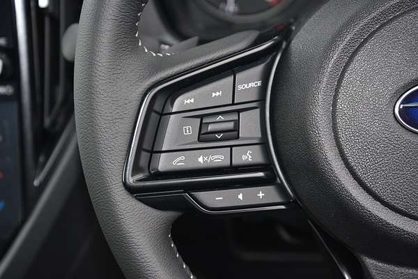 2025 Subaru Forester Premium S6