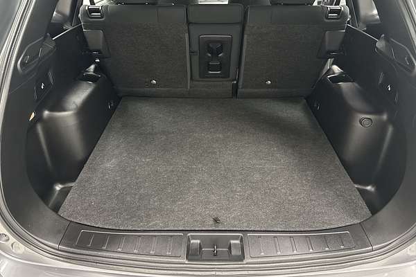 2023 Mitsubishi Outlander ES ZM