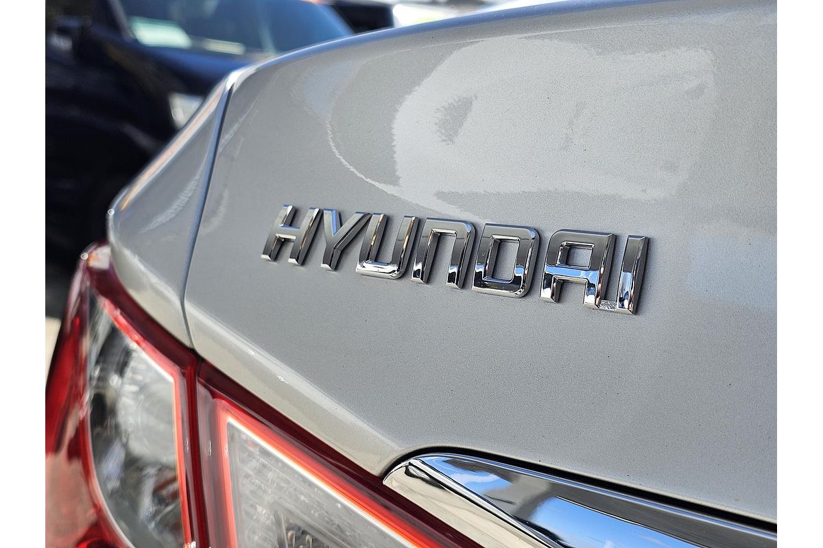 2012 Hyundai i45 Elite YF