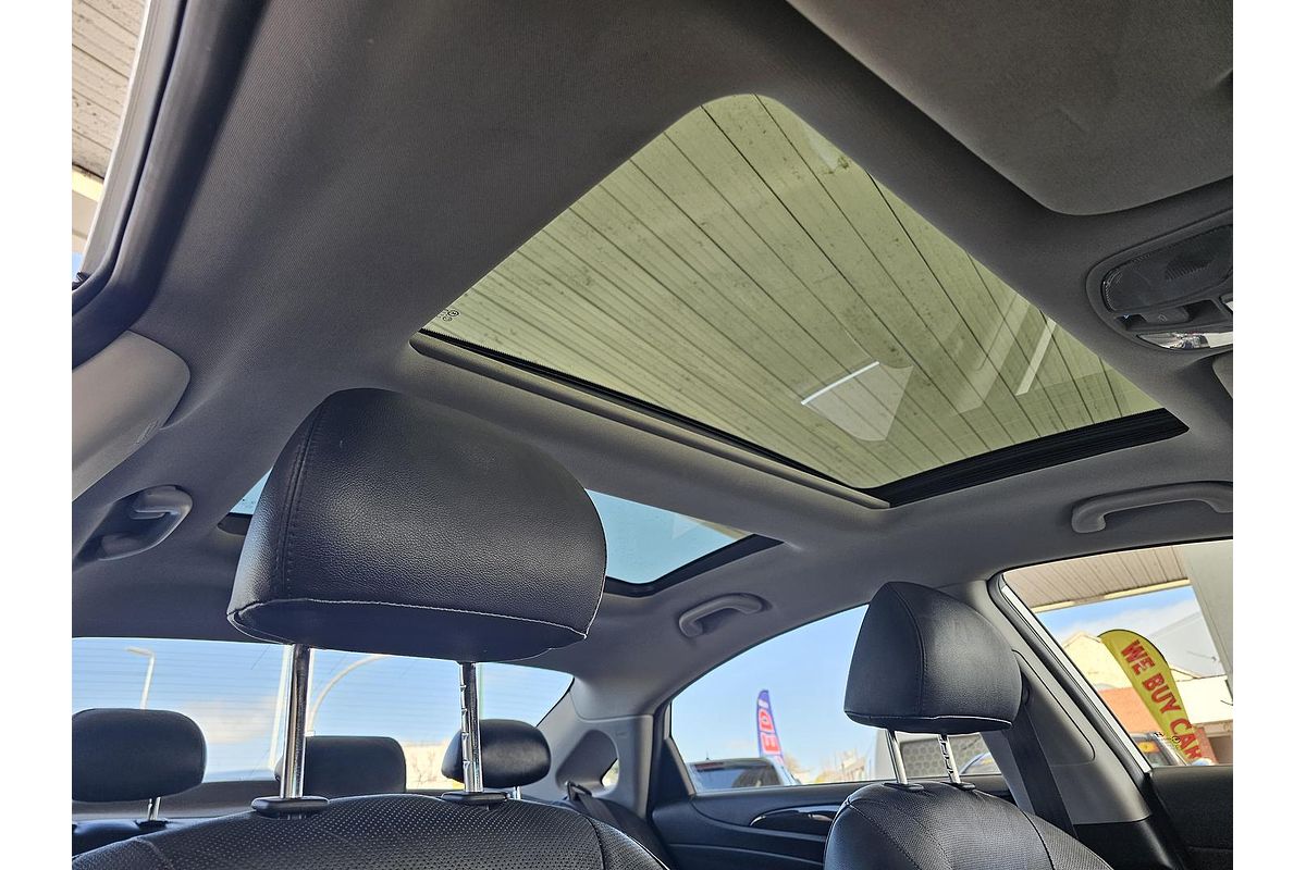 2012 Hyundai i45 Elite YF