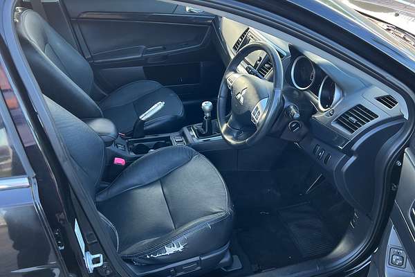 2013 Mitsubishi Lancer LX CJ