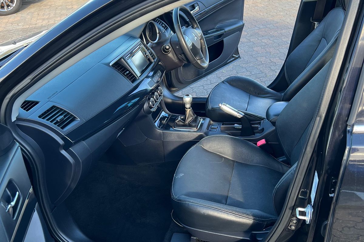 2013 Mitsubishi Lancer LX CJ