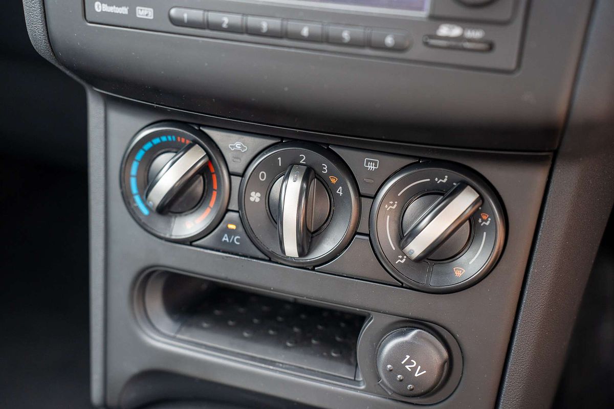 2013 Nissan Dualis ST J10 Series 3