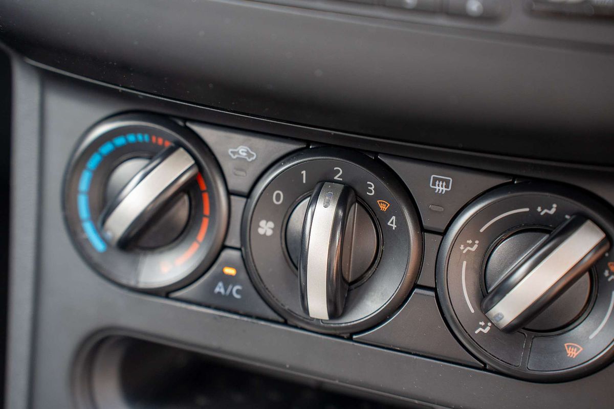 2013 Nissan Dualis ST J10 Series 3