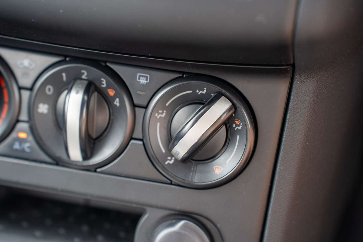 2013 Nissan Dualis ST J10 Series 3