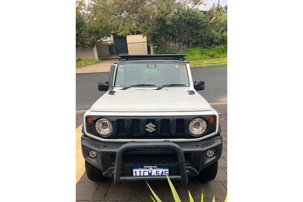 2023 Suzuki Jimny GLX GJ