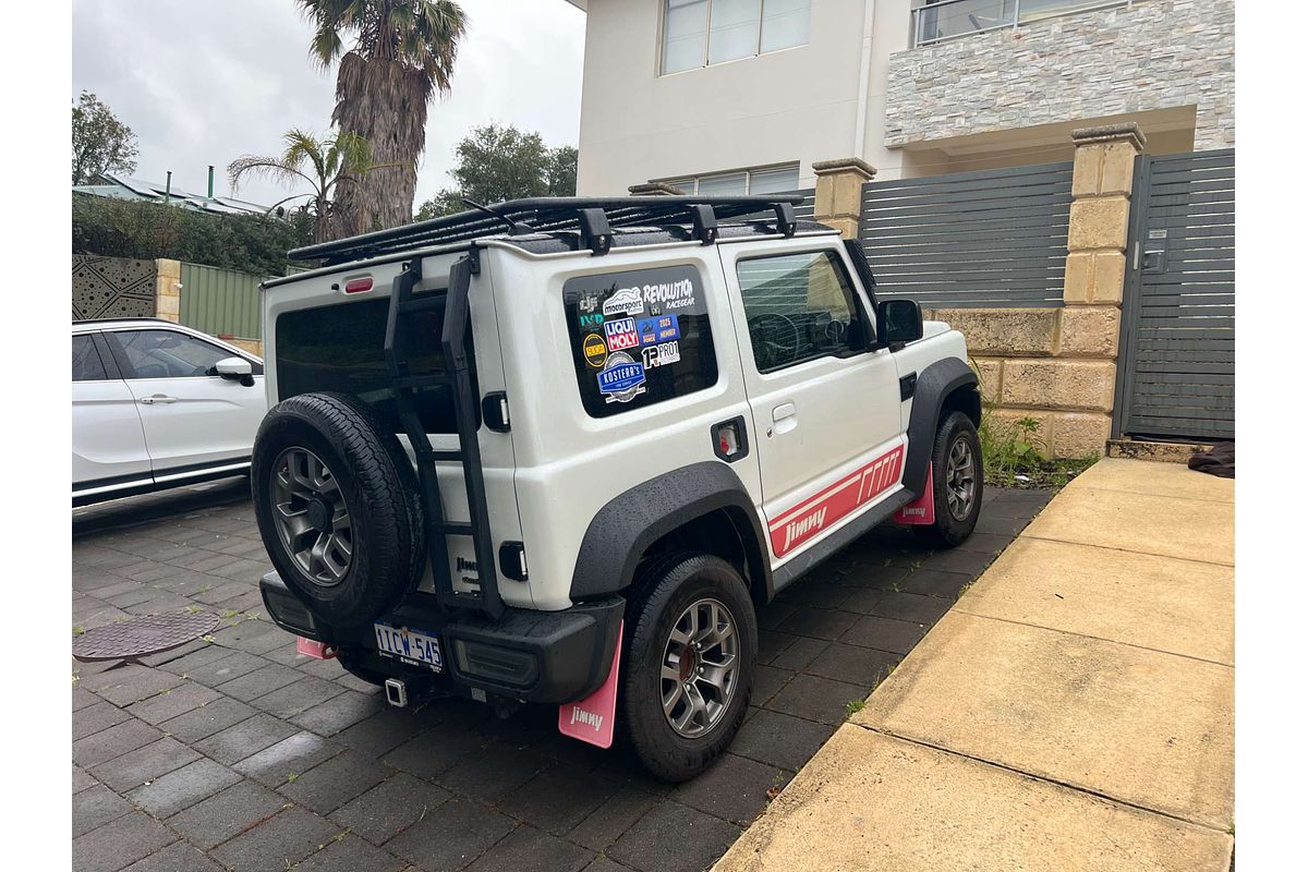 2023 Suzuki Jimny GLX GJ
